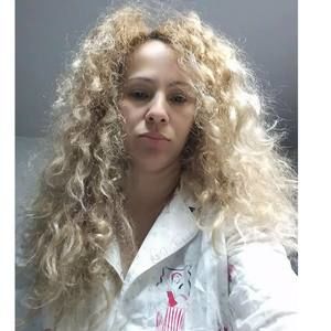 Meet your Posher, Xiomara